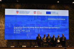 Svečana dodjela ugovora za financiranje dogradnje Škole športskom dvoranom